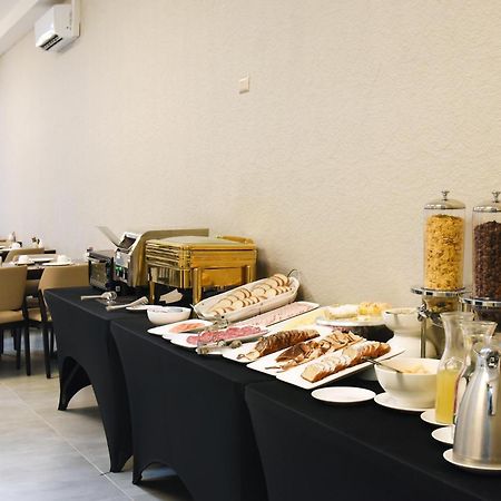 Hotel Hw Express Сантяго Екстериор снимка